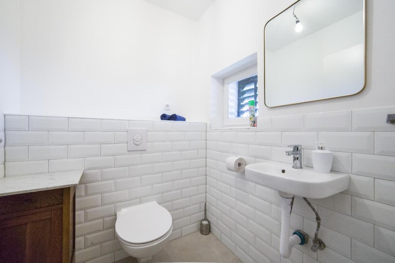 Vila Eco With Pool